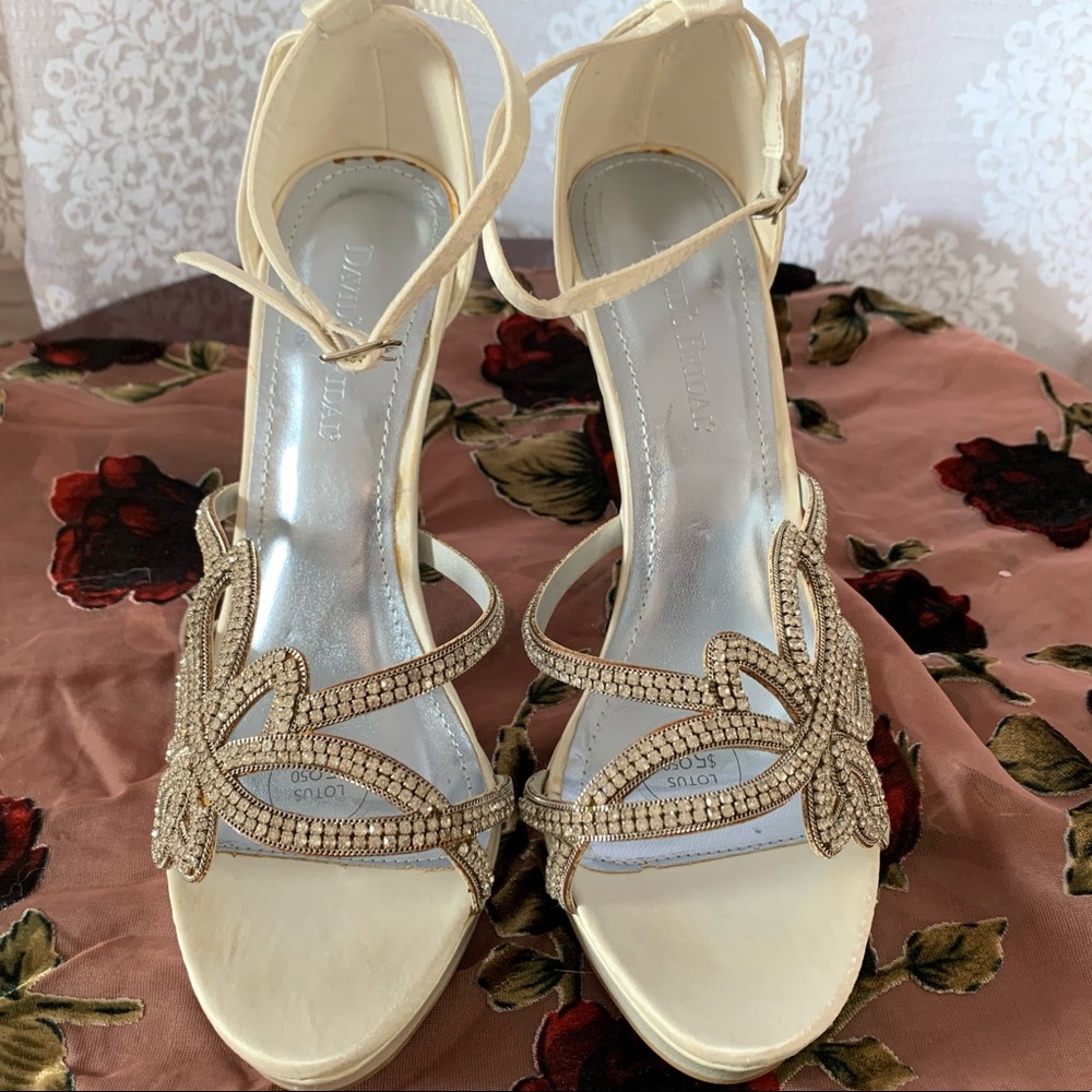 NWT Wedding/Bridal Vintage ivory size 10 heels - Picture 3 of 6